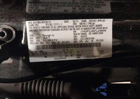 2015 Ford Focus Titanium из США, поврежденный, VIN 1FADP3J26FL239094